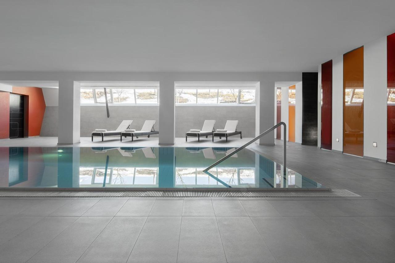 Hotel Krondlhof Бруніко Екстер'єр фото