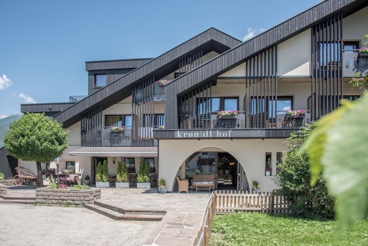 Hotel Krondlhof Бруніко Екстер'єр фото
