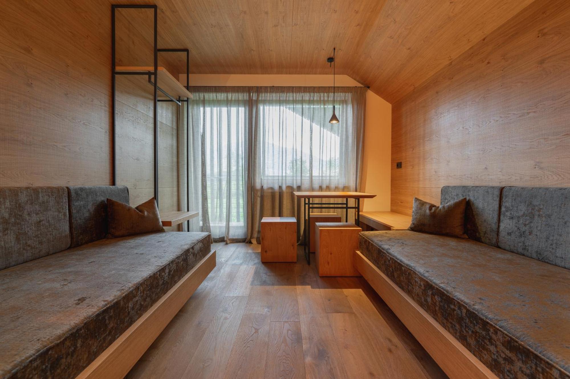 Hotel Krondlhof Бруніко Екстер'єр фото