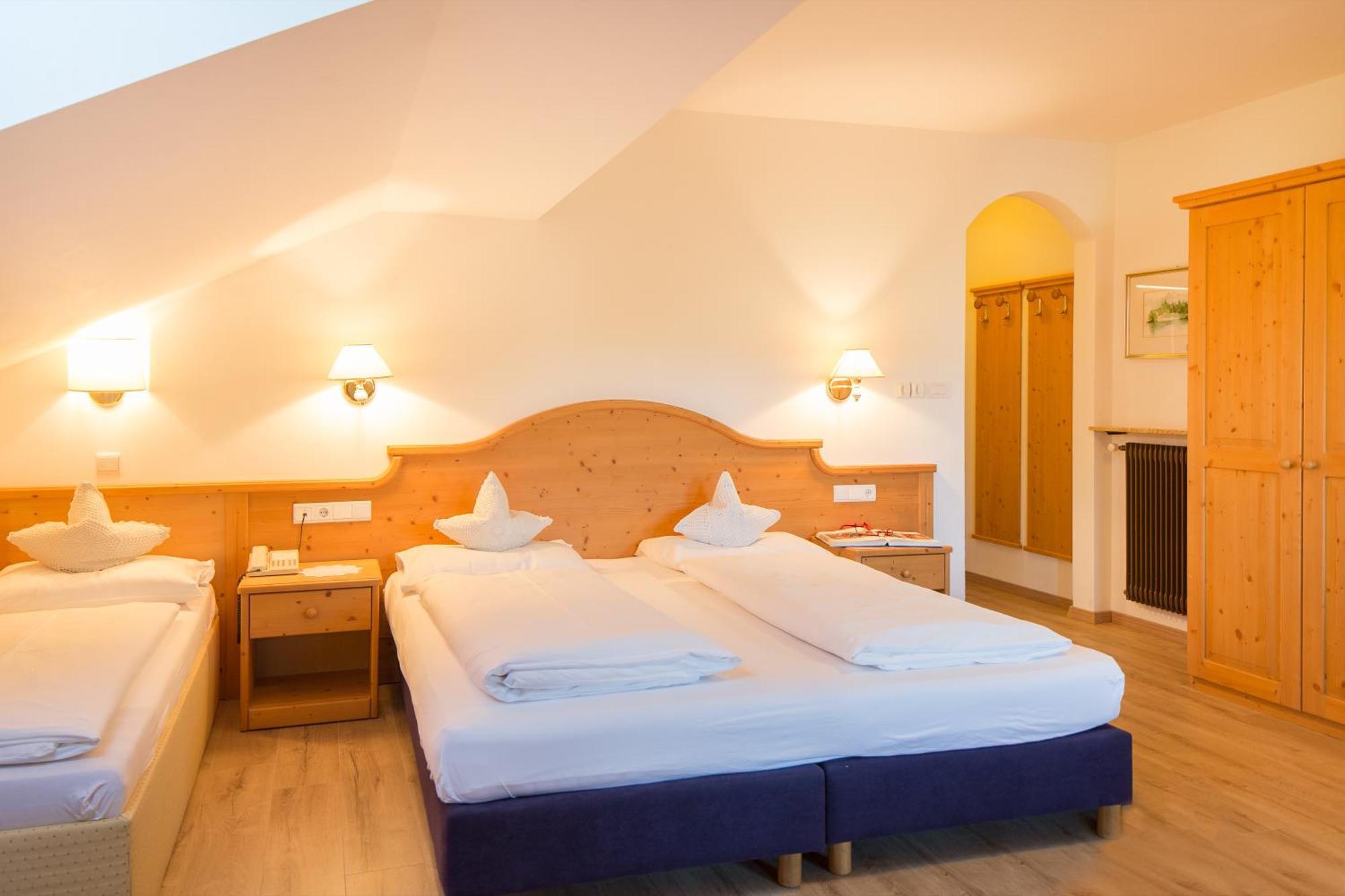 Hotel Krondlhof Бруніко Номер фото