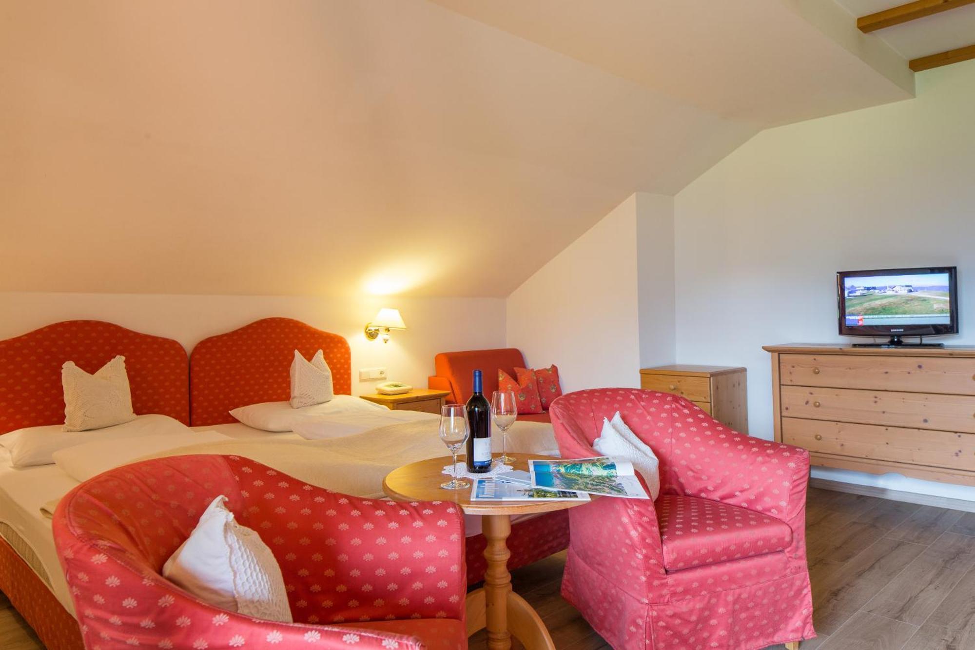 Hotel Krondlhof Бруніко Номер фото